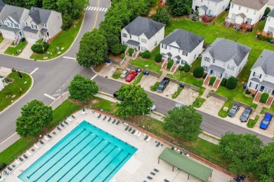 Beautifully Renovated Townhome in Hedingham - Prime Investment on Hedingham Golf and Athletic Club in North Carolina - for sale on GolfHomes.com, golf home, golf lot