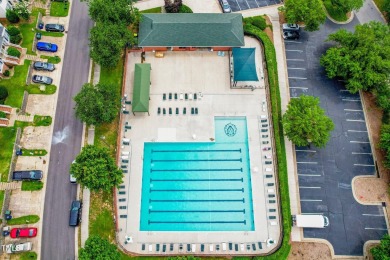 Beautifully Renovated Townhome in Hedingham - Prime Investment on Hedingham Golf and Athletic Club in North Carolina - for sale on GolfHomes.com, golf home, golf lot
