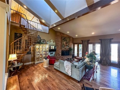 This may be the home you are looking for! A beautiful on Shawnee Country Club in Oklahoma - for sale on GolfHomes.com, golf home, golf lot