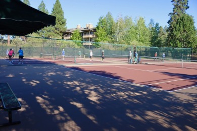 Gorgeous south facing panoramic mountain views from this 0.78 on Running Y Ranch Resort in Oregon - for sale on GolfHomes.com, golf home, golf lot