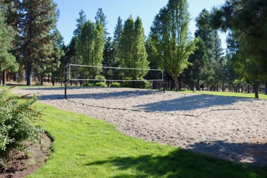 Gorgeous south facing panoramic mountain views from this 0.78 on Running Y Ranch Resort in Oregon - for sale on GolfHomes.com, golf home, golf lot