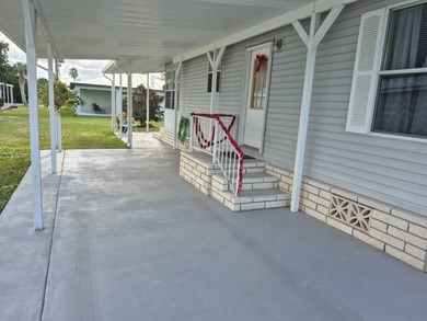 This 1994 is fully updated clean and ready for you to move in on Spanish Lakes Fairways in Florida - for sale on GolfHomes.com, golf home, golf lot