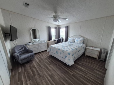 This 1994 is fully updated clean and ready for you to move in on Spanish Lakes Fairways in Florida - for sale on GolfHomes.com, golf home, golf lot