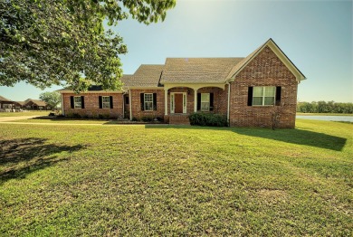 Looking for a home where everyday feels like  a vacation day? on Chamberlyne Country Club in Arkansas - for sale on GolfHomes.com, golf home, golf lot