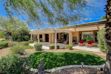 LOCATION, LOCATION... THIS 'SIENA' IN SUMMERLIN GOLF COURSE on Siena Golf Club in Nevada - for sale on GolfHomes.com, golf home, golf lot