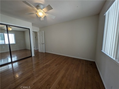 Extremely charming and well taken care of, this two-bedroom on Silver Lakes Golf Course in California - for sale on GolfHomes.com, golf home, golf lot
