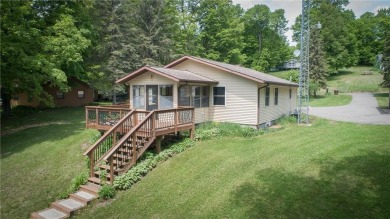 Fantastic year round home on one of MN largest lakes! Nestled on on Hardwoods Golf Club At Mille Lacs in Minnesota - for sale on GolfHomes.com, golf home, golf lot