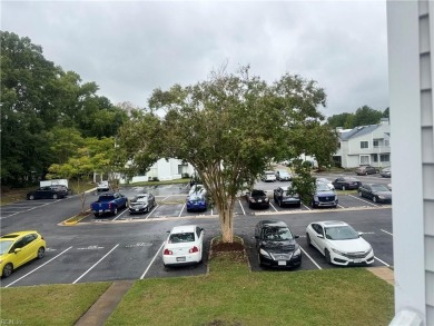 VERY NICE 1BR/1BA 2ND FLOOR CONDO IN THE HEART OF VB. NEAR on Kempsville Greens Municipal Golf Course in Virginia - for sale on GolfHomes.com, golf home, golf lot