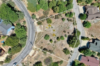 Build Your Dream Retreat in the Heart of Lake Arrowhead Woods - on Lake Arrowhead Country Club in California - for sale on GolfHomes.com, golf home, golf lot