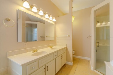 JUST REDUCED!!!! COMPLETELY RENOVATED 3BD/3BA POOL HOUSE with on Ocala Palms Golf and Country Club in Florida - for sale on GolfHomes.com, golf home, golf lot