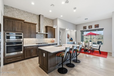 This Quail Creek ''Award Winning'' Mandara Floor Plan is a on Quail Creek Country Club  in Arizona - for sale on GolfHomes.com, golf home, golf lot