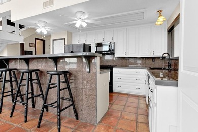 Welcome to your private lakefront retreat in the prestigious on Hide-A-Way Lake Golf Course in Texas - for sale on GolfHomes.com, golf home, golf lot