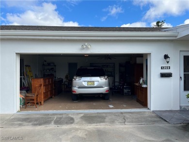 *DOUBLE GARAGE*RENOVATED*FRESHLY PAINTED INSIDE*3 BEDROOMS*2.5 on Myerlee Country Club in Florida - for sale on GolfHomes.com, golf home, golf lot