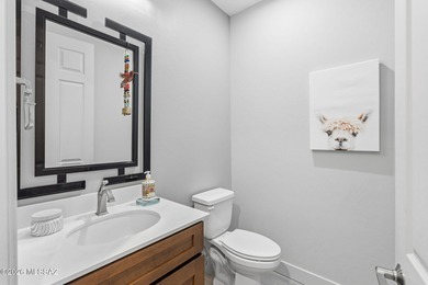 This Quail Creek ''Award Winning'' Mandara Floor Plan is a on Quail Creek Country Club  in Arizona - for sale on GolfHomes.com, golf home, golf lot