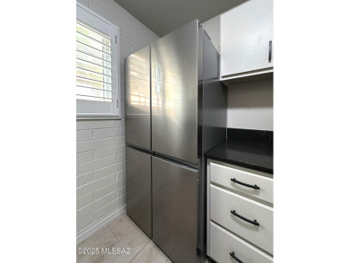 Move-in-ready ground-floor co-op in central Tucson! This 1BR/1BA on Randolph Park Golf Courses in Arizona - for sale on GolfHomes.com, golf home, golf lot