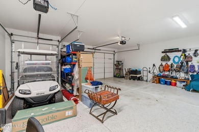 This Quail Creek ''Award Winning'' Mandara Floor Plan is a on Quail Creek Country Club  in Arizona - for sale on GolfHomes.com, golf home, golf lot