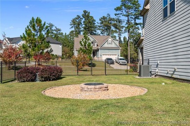 Welcome to this beautifully maintained and freshly painted on The Carolina Club in North Carolina - for sale on GolfHomes.com, golf home, golf lot