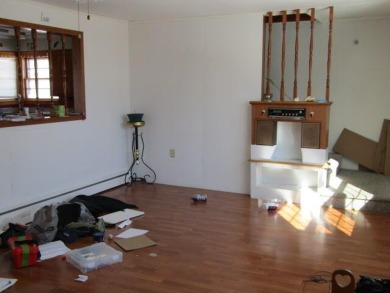 APPROVED SHORT SALE PRICE: $71250
Bring your toolbox! Cape on Hillcrest Golf Club in Maine - for sale on GolfHomes.com, golf home, golf lot