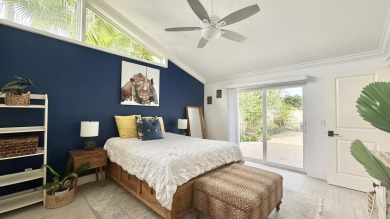 Gorgeous 3 Bedroom, 2 Bathroom Villa in Palm Beach Gardens! This on Old Palm Golf Club in Florida - for sale on GolfHomes.com, golf home, golf lot