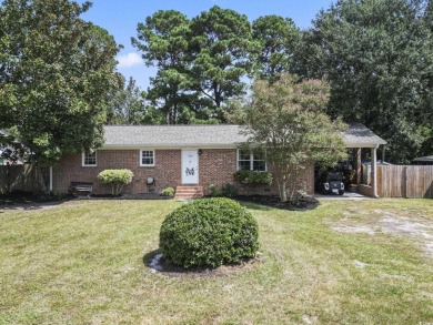 Fall in love with this updated 3 bedroom, 2 bathroom ranch home on Eagle Nest Golf Club in South Carolina - for sale on GolfHomes.com, golf home, golf lot