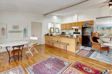 Beautifully located second-floor residence overlooking a on Leisure Village Par 3 Golf Course in California - for sale on GolfHomes.com, golf home, golf lot