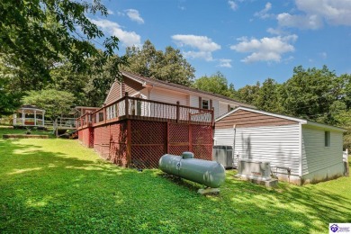 Welcome to this charming Ranch home in the desirable Doe Valley on Doe Valley Country Club in Kentucky - for sale on GolfHomes.com, golf home, golf lot