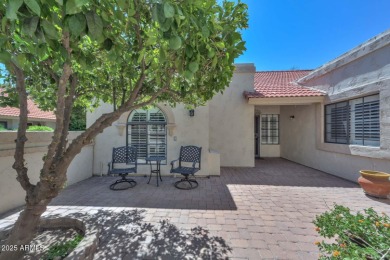 Unique remodeled &immaculate end unit patio home with Great Room on Westbrook Village Golf Club in Arizona - for sale on GolfHomes.com, golf home, golf lot
