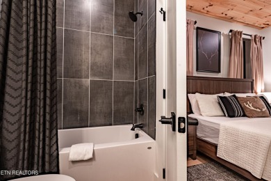 New construction 5 bedroom, 5 full bathroom cabin, fully turnkey on Sevierville Golf Club in Tennessee - for sale on GolfHomes.com, golf home, golf lot