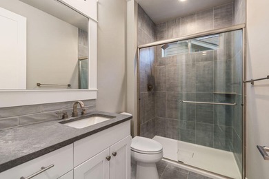 Rare, newer SINGLE LEVEL home backing to golf course in NW Bend on Bend Golf and Country Club in Oregon - for sale on GolfHomes.com, golf home, golf lot