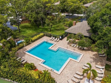 Effortless Florida Living with Style and Adventure. Step into a on Innisbrook Resort and Golf Club in Florida - for sale on GolfHomes.com, golf home, golf lot