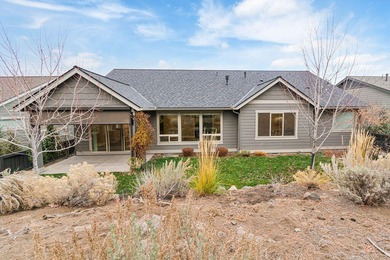Rare, newer SINGLE LEVEL home backing to golf course in NW Bend on Bend Golf and Country Club in Oregon - for sale on GolfHomes.com, golf home, golf lot