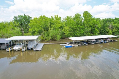 Welcome to your new home on Patricia Island! This wonderful on Patricia Island Golf Club in Oklahoma - for sale on GolfHomes.com, golf home, golf lot