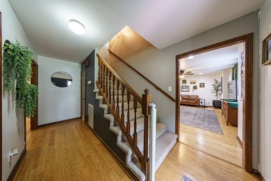 Dive Into Comfort on Lee Street!  Welcome to 2244 Lee Street in on Batesville Country Club in Arkansas - for sale on GolfHomes.com, golf home, golf lot