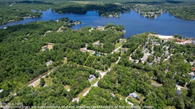 Nestled in the serene Quapaw Subdivision of beautiful Lake Tansi on Lake Tansi Village Country Club in Tennessee - for sale on GolfHomes.com, golf home, golf lot