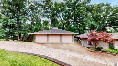 Truly Unique 6-Sided Waterfront Home on Lake Barkley! This on Boots Randolph Golf Course in Kentucky - for sale on GolfHomes.com, golf home, golf lot