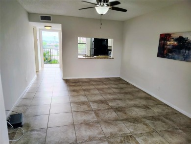Beautiful 1-bedroom, 1-bath condo in a desirable 55+ community! on Sunrise Lakes Phase III in Florida - for sale on GolfHomes.com, golf home, golf lot