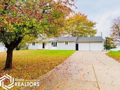 305 Park Street New Sharon offered for sale.  This nice ranch on Prairie Knolls Country Club in Iowa - for sale on GolfHomes.com, golf home, golf lot