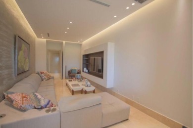 Apartament with luxury finish, all ceilings with designs, all on  in  - for sale on GolfHomes.com, golf home, golf lot