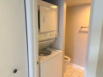 Resort living for a song! Enjoy the best of comfort and on Heather Ridge Golf Club in Illinois - for sale on GolfHomes.com, golf home, golf lot