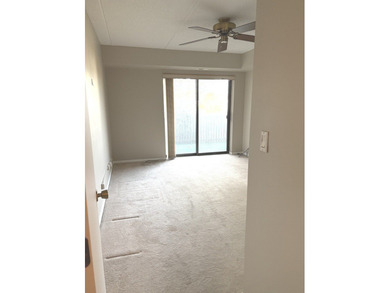 Resort living for a song! Enjoy the best of comfort and on Heather Ridge Golf Club in Illinois - for sale on GolfHomes.com, golf home, golf lot