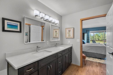 One if the best townhome views in Eagle Crest! This tastefully on Eagle Crest Golf Resort - Resort Course in Oregon - for sale on GolfHomes.com, golf home, golf lot