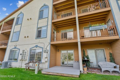 If you're looking for move-in-ready in Midway and low on Homestead Golf Club and Resort in Utah - for sale on GolfHomes.com, golf home, golf lot