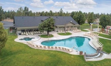 One if the best townhome views in Eagle Crest! This tastefully on Eagle Crest Golf Resort - Resort Course in Oregon - for sale on GolfHomes.com, golf home, golf lot