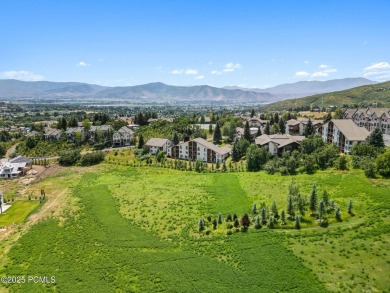 Major Price Reduction! Motivated Seller-bring an offer, find out on Homestead Golf Club and Resort in Utah - for sale on GolfHomes.com, golf home, golf lot