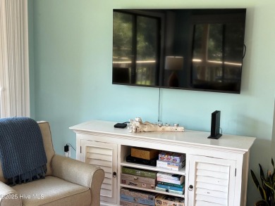 Unit # 8-C at Oyster Bay Plantation is a 2 bedroom, 2 bath condo on Oyster Bay Golf Links in North Carolina - for sale on GolfHomes.com, golf home, golf lot