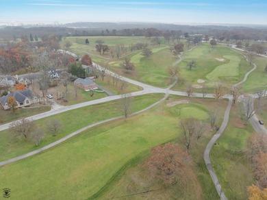 Welcome to this beautifully updated 3-bedroom, 2-bath on Lincoln Oaks Golf Course in Illinois - for sale on GolfHomes.com, golf home, golf lot