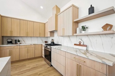 Single Story, Fully renovated and very welcoming floor plan on Oaks North Golf Course in California - for sale on GolfHomes.com, golf home, golf lot