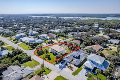 Just 400 steps from the ocean, this fully remodeled residence on Harbour Village Golf and Yacht Club in Florida - for sale on GolfHomes.com, golf home, golf lot