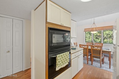 Excellent location and ready to make your own! Well-cared for on Bald Head Island Golf Club in North Carolina - for sale on GolfHomes.com, golf home, golf lot