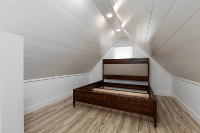 If you are looking for a beautifully finished, completely on Sapphire National Golf Club in North Carolina - for sale on GolfHomes.com, golf home, golf lot